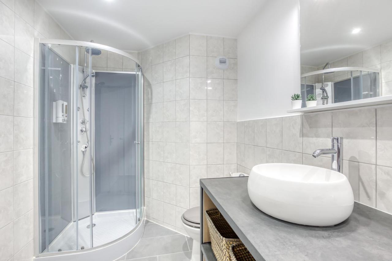 J-Mo Home - Magny - Moderne Et Chaleureux Exterior foto